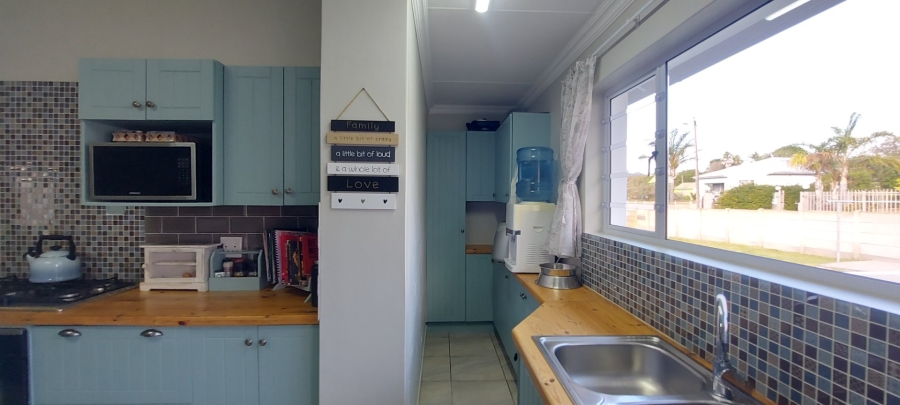 3 Bedroom Property for Sale in Albertinia Western Cape